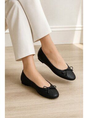 Delman Snake Embossed Black Leather Ballet Flats Womens US 7.5 Made in Italy Bow